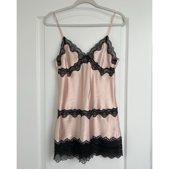 Victorias Secret Satin Babydoll Chemise Slip Dress Sz M Pink Black Lace Ditsy - Picture 1 of 9